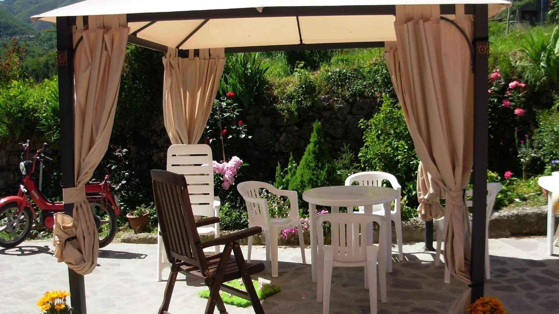 Holiday Home In Canossa With Swimming Pool Garden Barbecue Mulazzo 0*,