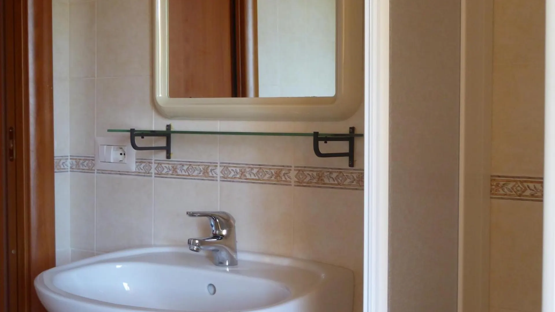Holiday Home In Canossa With Swimming Pool Garden Barbecue Mulazzo