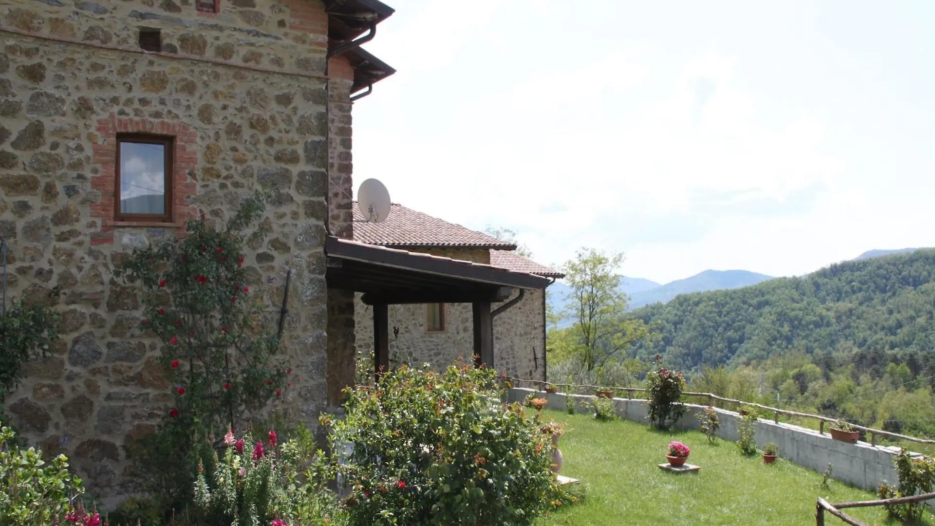 Holiday Home In Canossa With Swimming Pool Garden Barbecue Mulazzo