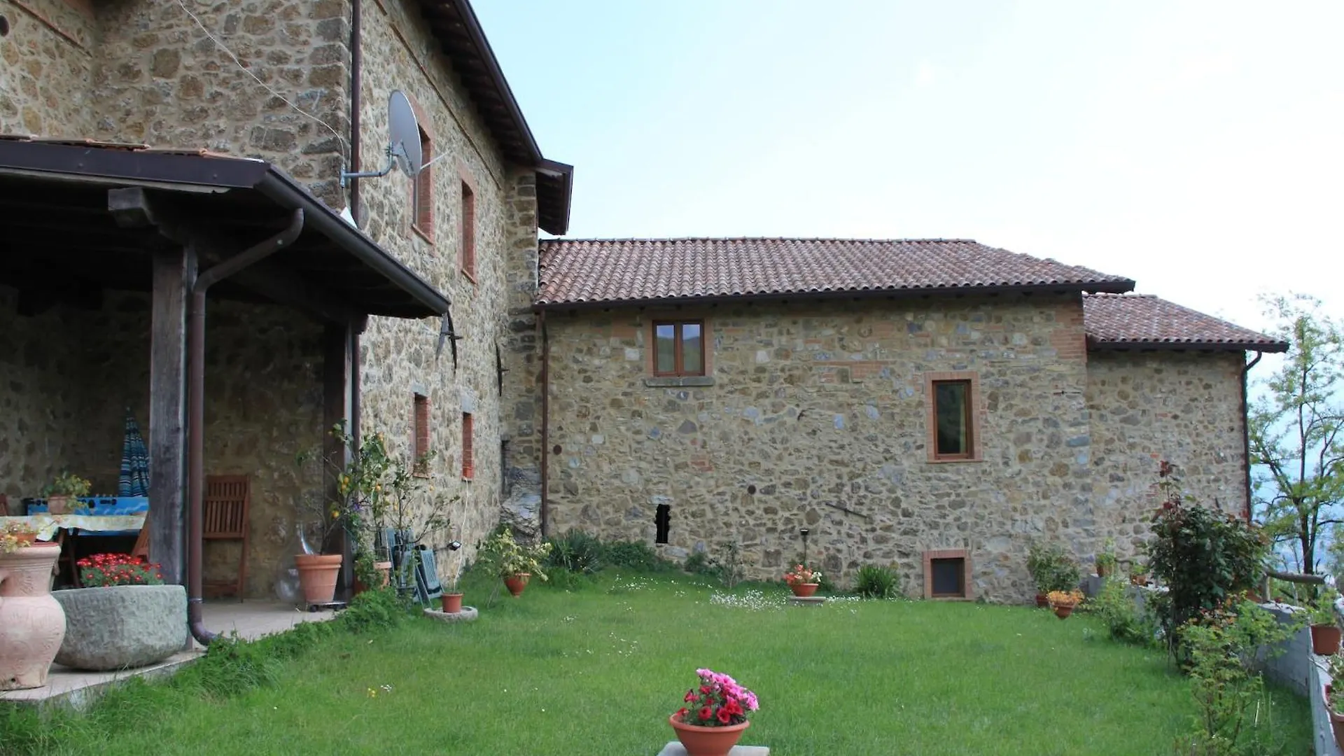 Holiday Home In Canossa With Swimming Pool Garden Barbecue Mulazzo