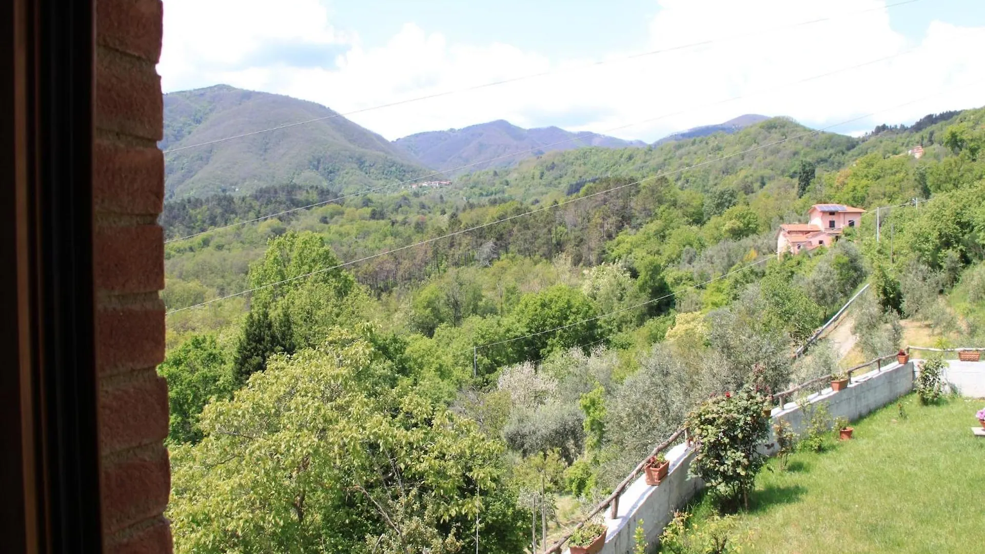 Holiday Home In Canossa With Swimming Pool Garden Barbecue Mulazzo 0*,