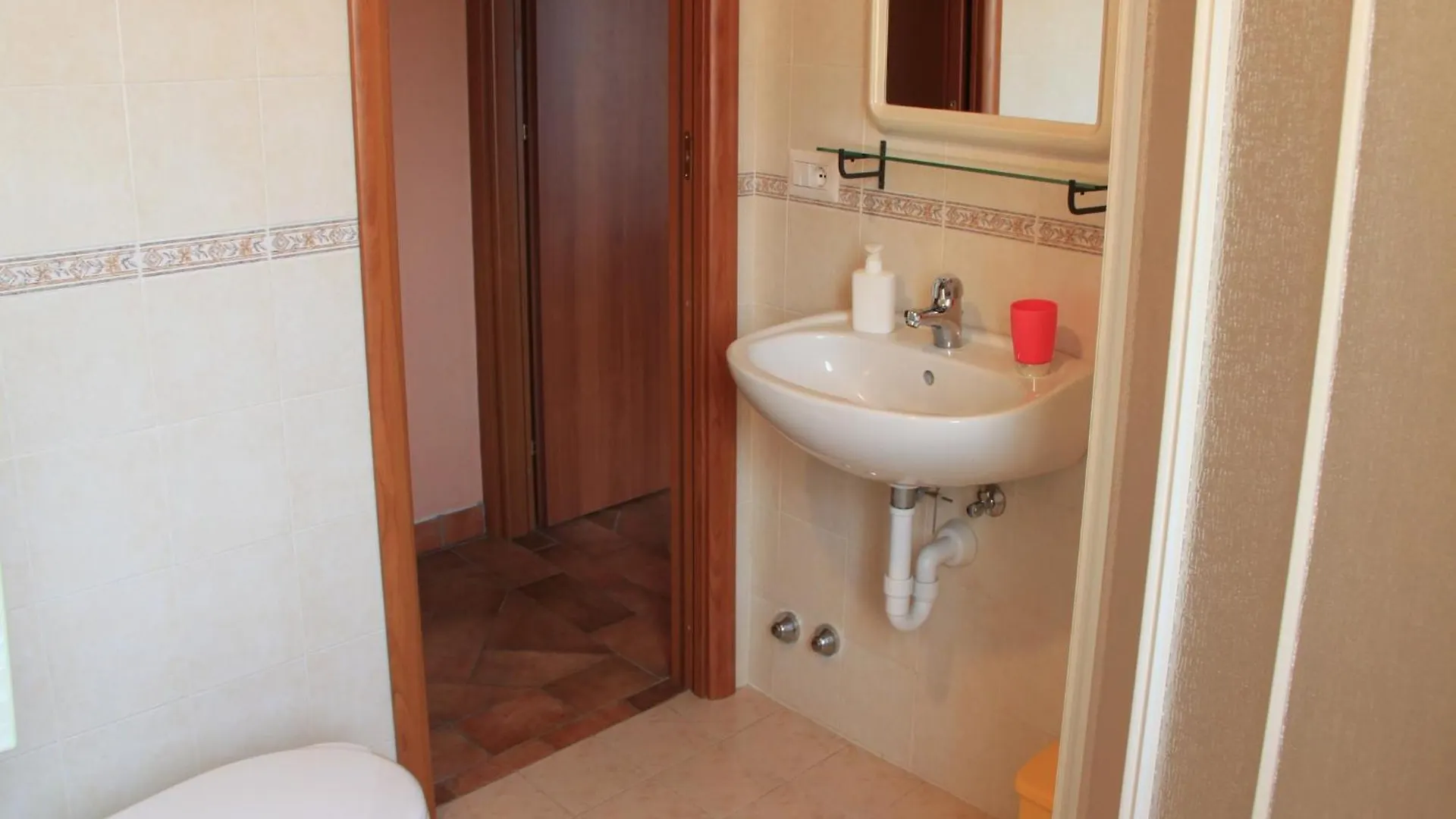 Holiday Home In Canossa With Swimming Pool Garden Barbecue Mulazzo 0*,