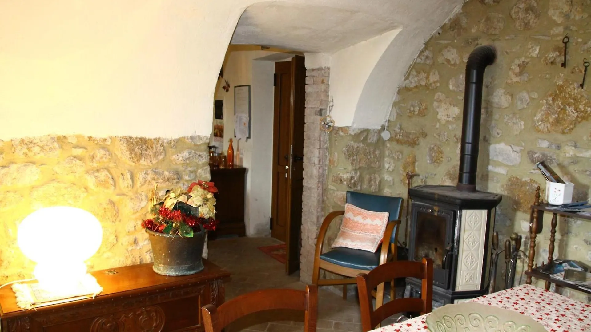 Holiday Home In Canossa With Swimming Pool Garden Barbecue Mulazzo