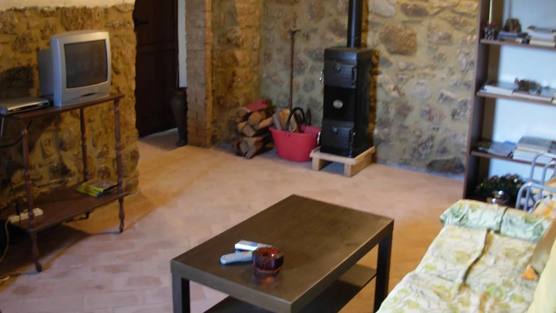 Holiday Home In Canossa With Swimming Pool Garden Barbecue Mulazzo